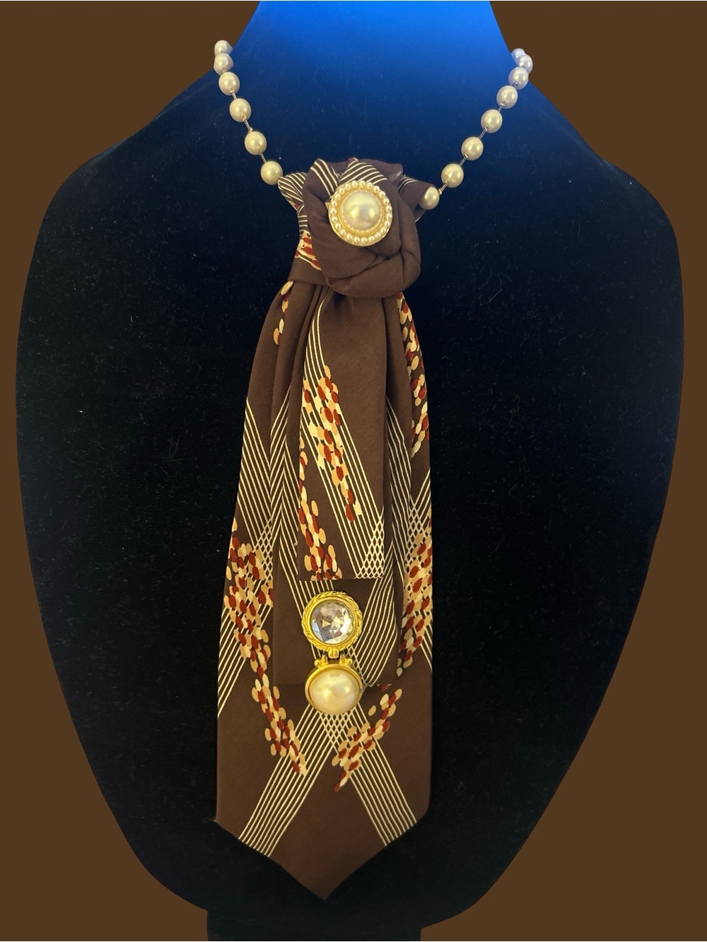 Brown Floral-Pattern Scarf Pendant Necklace with Pearl Accents